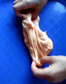 So Silly!: Make Your Own Putty
