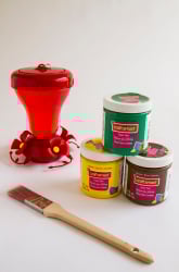 What Colors are Birds Attracted to?