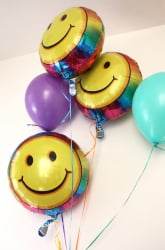 Mylar vs. Latex Balloons