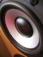 One-Man Drinking Glass Band  