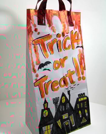 How to Make a Trick-or-Treat Bag
