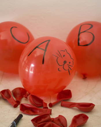 Play an ABC Balloon Game