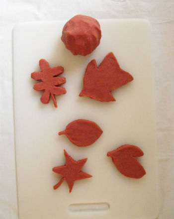 Cinnamon Dough Leaves