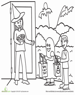 Color the Halloween Trick or Treat Scene